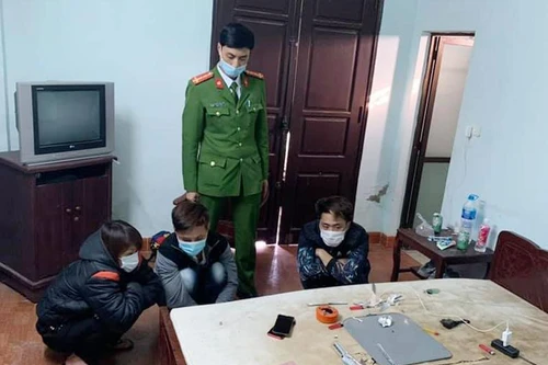 Phát hiện 12 đối tượng sử dụng trái phép chất ma túy trong nhà nghỉ