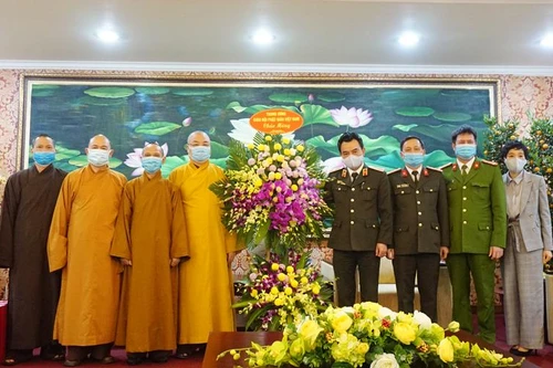 Trung ương Giáo hội Phật giáo Việt Nam chúc mừng Công an Hà Nội 