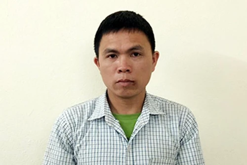 Bắt đối tượng vận chuyển gần 2.800 viên ma túy tổng hợp