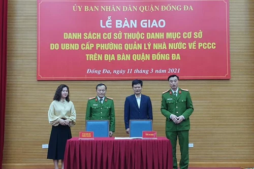 Bàn giao cơ sở thuộc diện quản lý nhà nước về phòng cháy, chữa cháy cho cấp phường 
