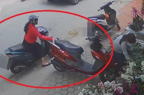 Trộm ví trong cốp xe nhanh như "chảo chớp"