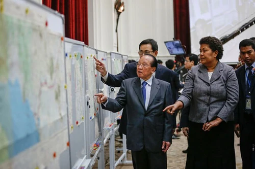 Thủ tướng Anh cho Campuchia mượn 3 bản đồ Đông Dương