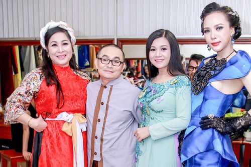 Á hậu Ngọc Quỳnh hội ngộ "dàn sao" tại liveshow của Dương Ngọc Thái