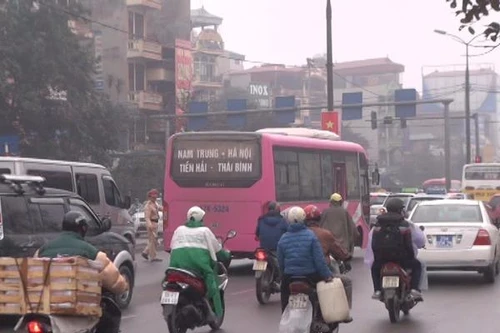 1 tháng xử lý 177 lái xe khách vi phạm giao thông ở Bến xe Phía Nam