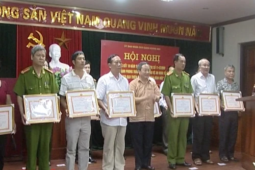 Đẩy mạnh phong trào toàn dân bảo vệ ANTQ ở vùng đồng bào công giáo