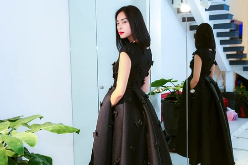 Ngô Thanh Vân đầy bí ẩn và quyến rũ trong trang phục Twins 