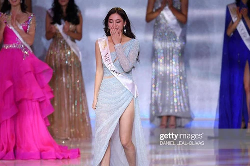 [ẢNH] Nhìn lại hành trình tiến vào top 12 Hoa hậu Thế giới 2019 của Lương Thùy Linh