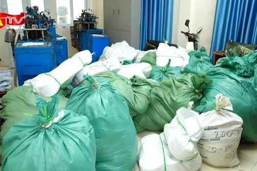 Khi các xưởng gia công biến thành “ổ” làm hàng giả tinh vi