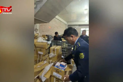 Đột kích kho hàng bán online, thu gần 30.000 vòng bi nghi giả tại Hà Nội
