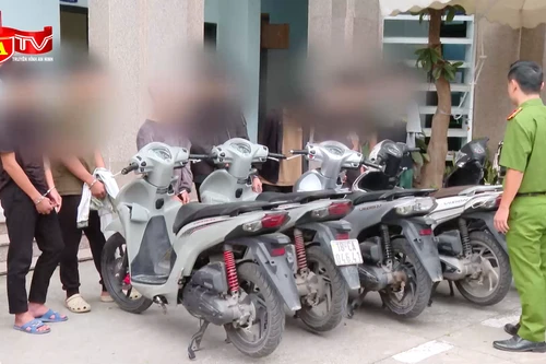 Học mót thủ đoạn trên mạng internet, nhóm thanh, thiếu niên gây ra liên tiếp các vụ trộm xe máy 