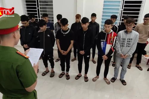 Gây chiến qua TikTok, 14 thanh thiếu niên bị khởi tố