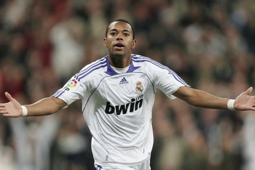 Robinho sắp ngồi tù 9 năm vì tội hiếp dâm tập thể