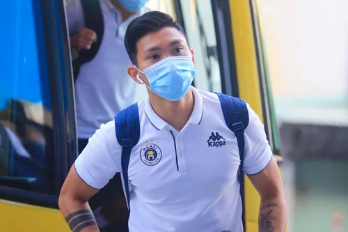 Vận đen đeo bám, Đoàn Văn Hậu trải qua năm 2020 đáng quên