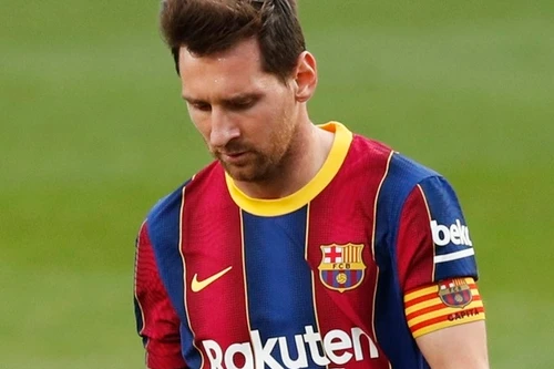 Messi kéo dài nỗi thất vọng ở những trận Siêu kinh điển