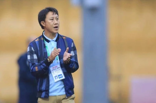 Xuống hạng, HLV Nguyễn Thành Công vẫn sở hữu thống kê khó tin