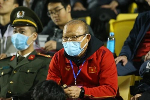 Sau hai trận giao hữu, thầy Park về Hàn Quốc đón năm mới