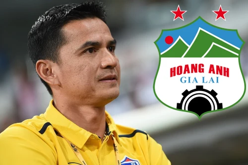 Kiatisak tiết lộ: "Bầu" Đức gọi là tôi đồng ý ngay!