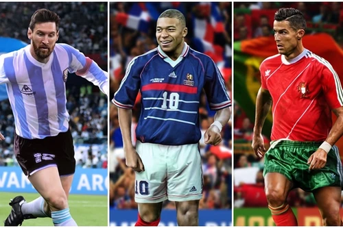 [ẢNH] Các siêu sao đương đại trông thế nào khi mặc áo đấu "tối cổ"?