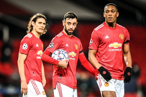 Hành động cực đẹp của Bruno Fernandes ở trận M.U đè bẹp Basaksehir