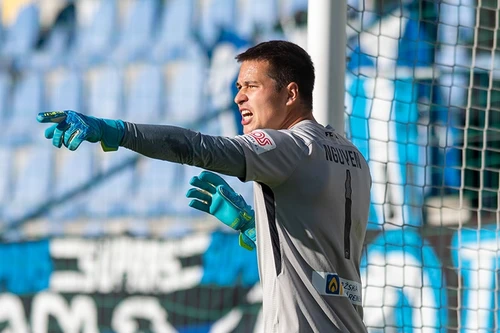 Filip Nguyễn bất ngờ được tuyển CH Séc gọi lại để "chữa cháy"