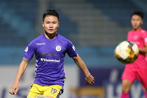 Chơi nổi bật, Quang Hải vẫn thua ở giải thưởng Cầu thủ xuất sắc nhất tháng 10