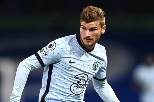 Timo Werner nghi nhiễm Covid-19, Chelsea lo sốt vó