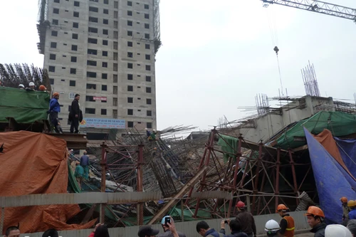 Nóng: Tai nạn lao động nghiêm trọng tại tuyến đường sắt trên cao Cát Linh - Hà Đông