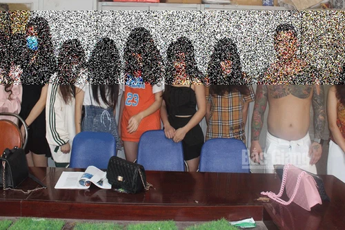 Phát hiện nhiều đôi nam nữ thanh niên dương tính với ma túy trong nhà nghỉ 