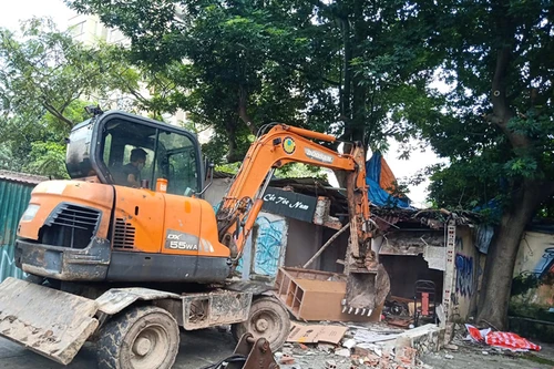 Kiên quyết xử lý vi phạm trật tự xây dựng tại phường Quảng An 