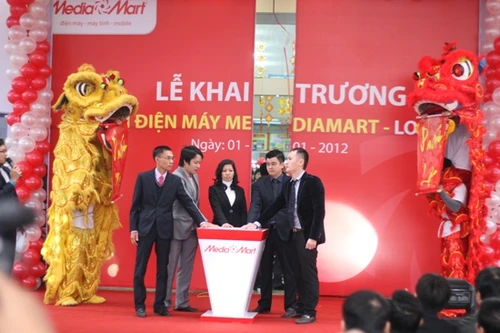 Khai trương đại siêu thị MediaMart Long Biên