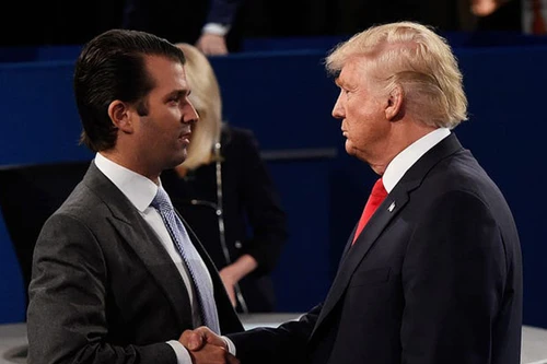 Chân dung "cậu cả" Donald Trump Jr: Đầy cá tính và thi thoảng làm truyền thông "dậy sóng"