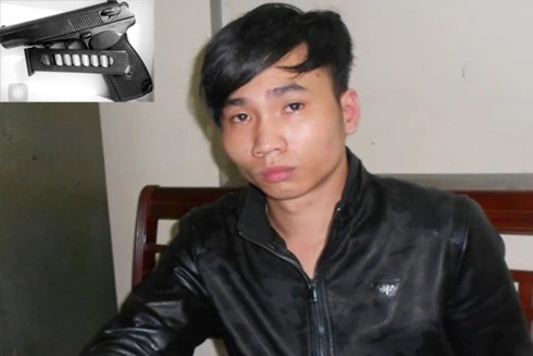 2 "giang hồ" thích… chơi súng 