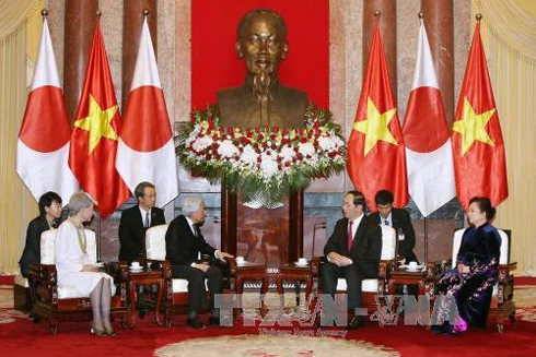 Nhà vua và Hoàng hậu Nhật Bản tới Hà Nội: Việt Nam đón tiếp trọng thị và ấm áp
