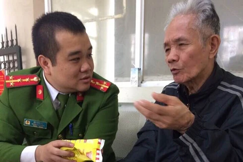 Xứng đáng với niềm tin của nhân dân