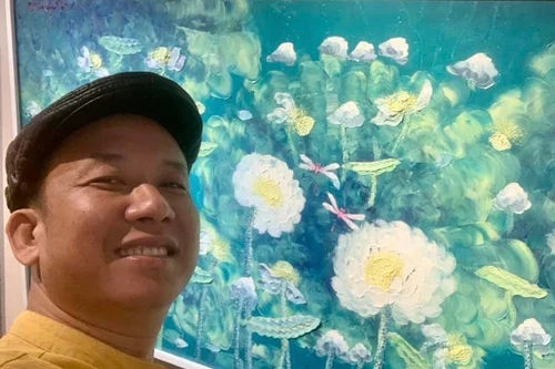 Mùa sen đến sớm với “Thiên - Địa - Nhân sinh”