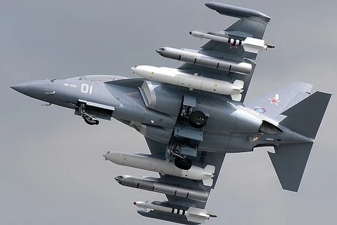 [ẢNH] Vì sao Yak-130 là giải pháp đủ sức thay thế cả MiG-21 lẫn Su-22?