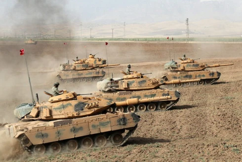 [ẢNH] Mâu thuẫn chưa từng có: Thổ Nhĩ Kỳ tấn công thẳng vào lực lượng Mỹ hậu thuẫn