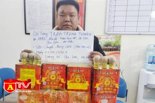 Công an huyện Gia Lâm bắt giữ 2 vụ vận chuyển, tàng trữ pháo nổ