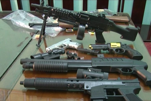 CATX Sơn Tây thu giữ gần 2.000 khẩu súng đồ chơi bạo lực