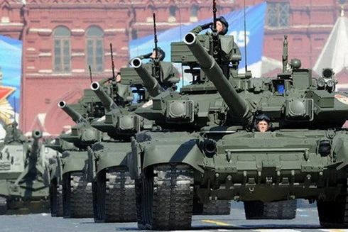 Quân đội Nga chứng minh không thiếu tiền mua vũ khí mới