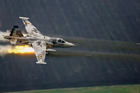 [ẢNH] Nga cảnh báo đanh thép khi Ukraine lại đe dọa tấn công cầu Crimea