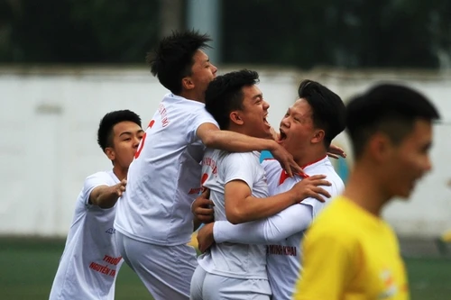 Hạ THPT Lê Văn Thiêm, THPT Nguyễn Thị Minh Khai lần thứ 2 liên tiếp vào chung kết