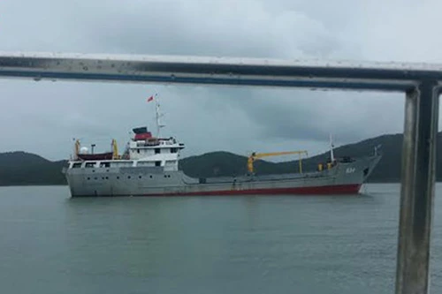 Quảng Ninh: Những du khách cuối cùng đã rời Cô Tô