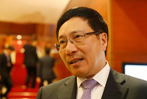 Phó Thủ tướng Phạm Bình Minh: Quan hệ đối ngoại không nên nghiêng bên này, nghiêng bên kia