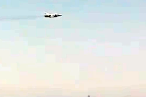 Hải quân Mỹ công bố video vụ Su-24 Nga bay sạt đầu tàu chiến Mỹ