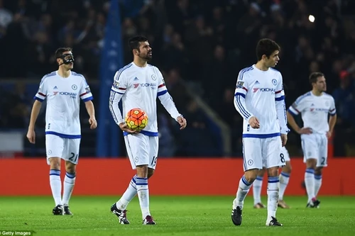 Leicester nhấn chìm Chelsea ở King Power