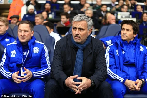 Mourinho là ứng viên hàng đầu cho chiếc ghế huấn luyện tại M.U