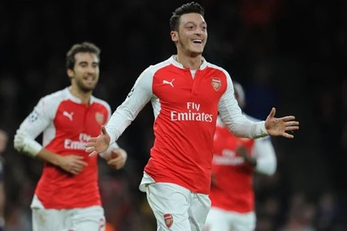 Tại sao Ozil là tiền vệ tổ chức xuất sắc nhất châu Âu