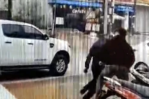 Cần có hình phạt thích đáng đối tượng có hành vi bạo lực sau va chạm giao thông