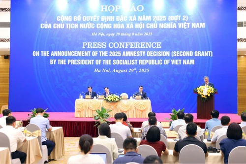 Chính thức công bố Quyết định của Chủ tịch nước đặc xá cho 13.920 phạm nhân